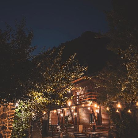 Guesthouse Pashko Theth Exterior foto